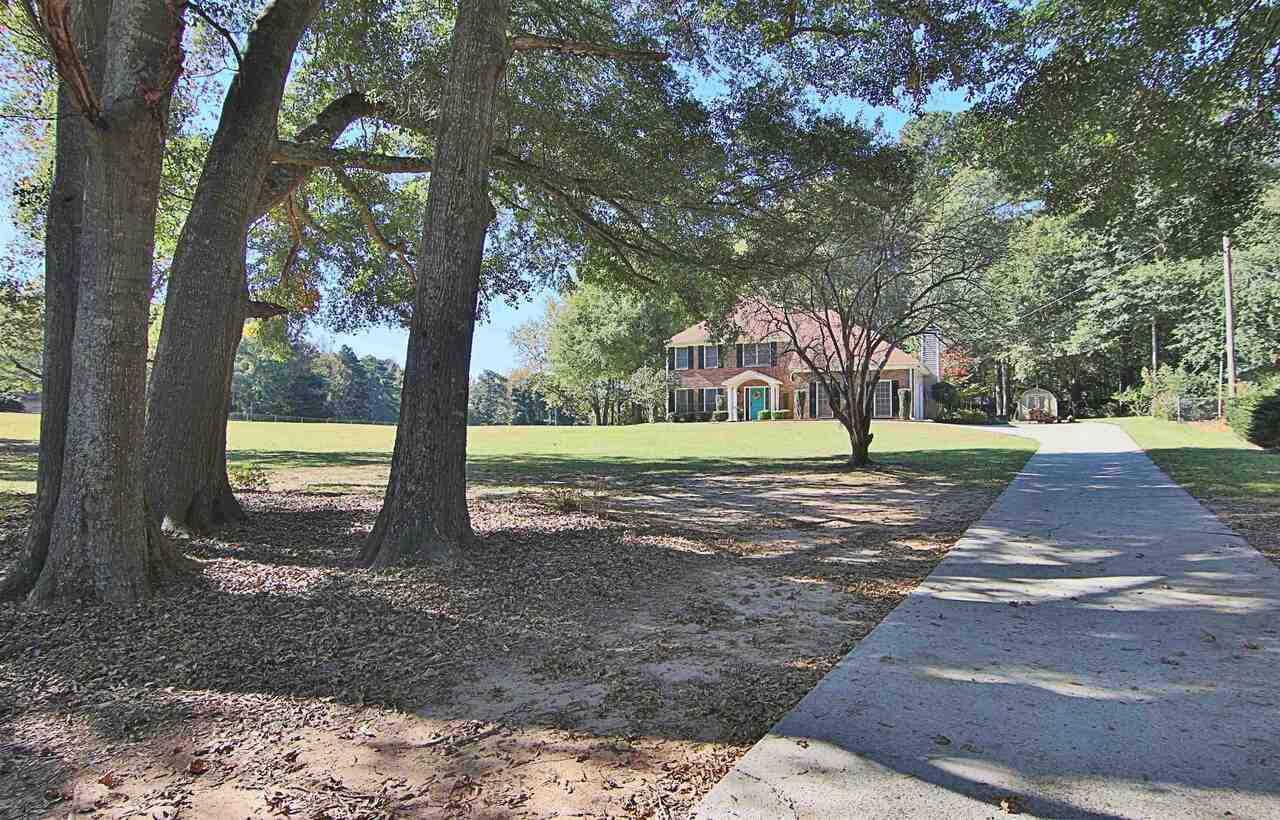 Briarhill - Residential