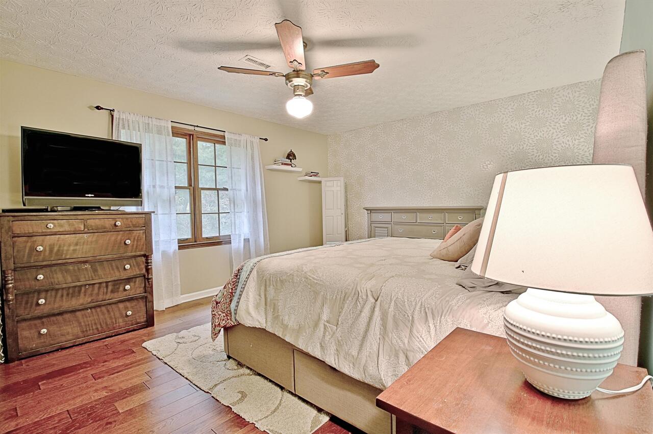Briarhill - Residential