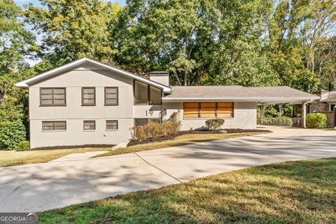 Photo of 19 Mansour Circle, Newnan, GA 30263 (MLS # 10881781)
