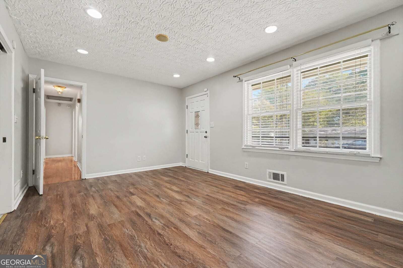 5625 Morning Creek CIR
