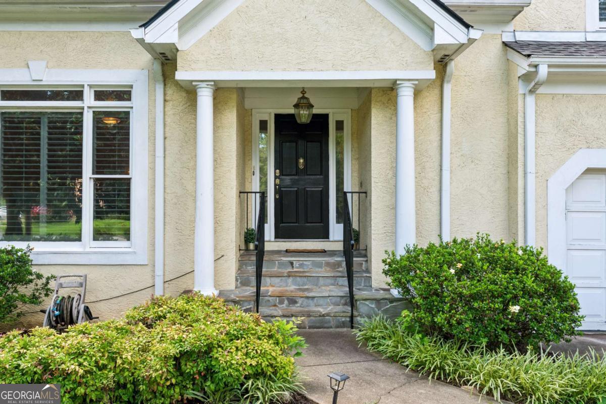 16 ANCIENT OAK CT NE