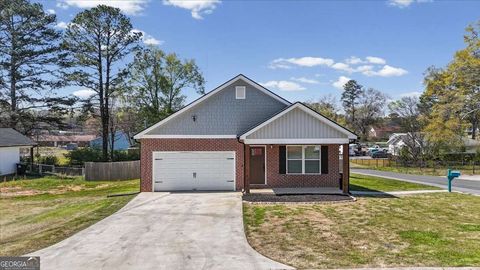 Photo of 62 Dude Street NW, Rome, GA 30165 (MLS # 10715385)