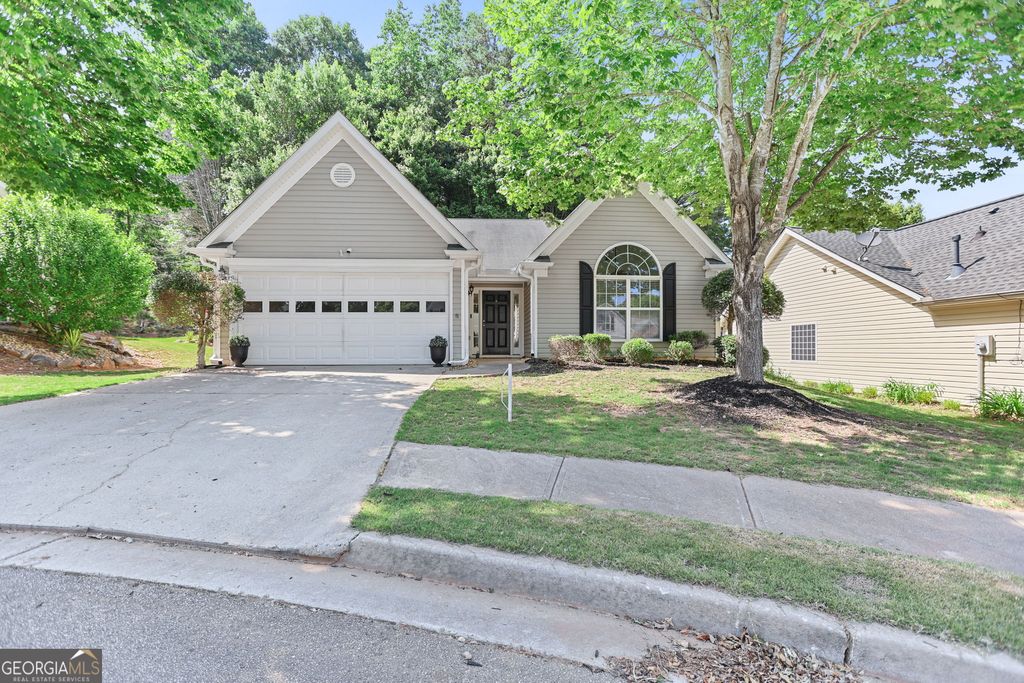 Photo of 11 Winter Lane, Newnan, GA 30265 (MLS # 10770649)
