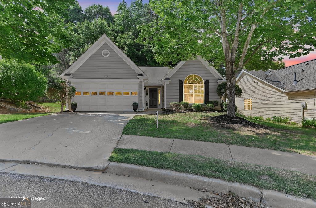 Photo of 11 Winter Lane, Newnan, GA 30265 (MLS # 10770649)