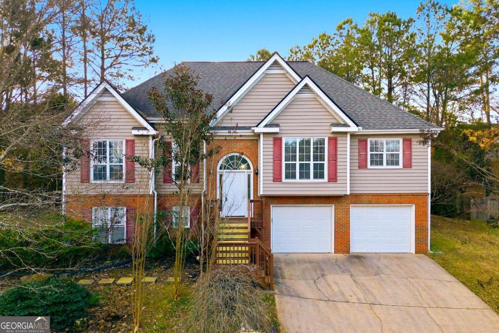 Photo of 700 Hearthstone Crossing, Woodstock, GA 30189 (MLS # 10671536)
