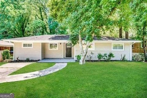 Photo of 2792 Plantation Drive, Atlanta, GA 30344 (MLS # 10778341)