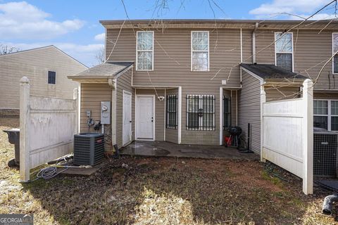 Photo of 1942 Grove Way, Hampton, GA 30228 (MLS # 10677511)