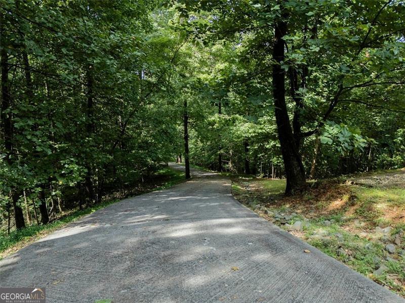 71 Hidden Valley DR