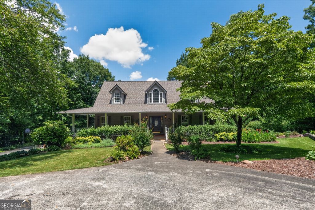 Photo of 330 Scarlet Lane, Lakemont, GA 30552 (MLS # 10810914)