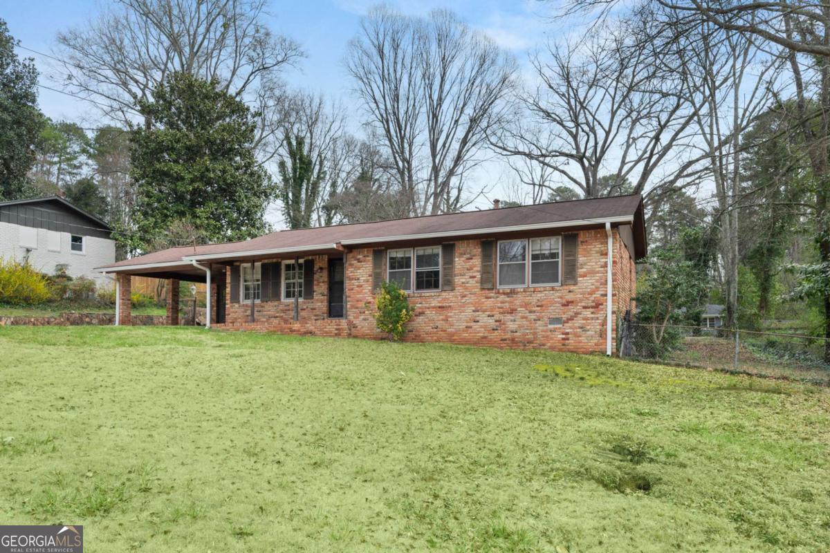 422 Derbyshire DR
