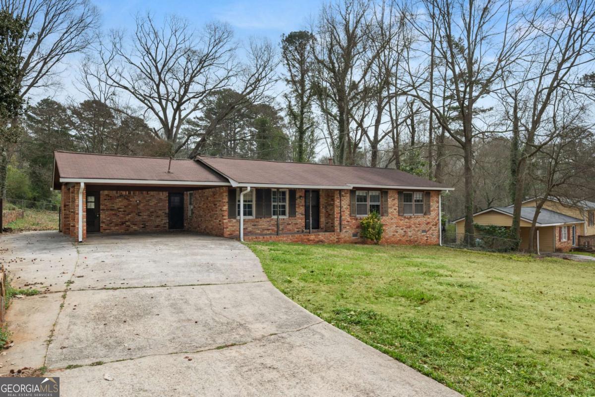 422 Derbyshire DR
