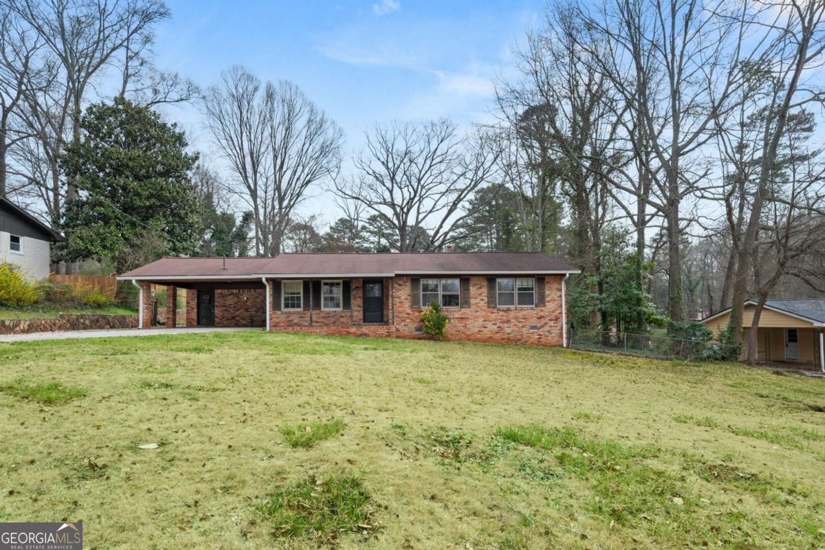 422 Derbyshire DR