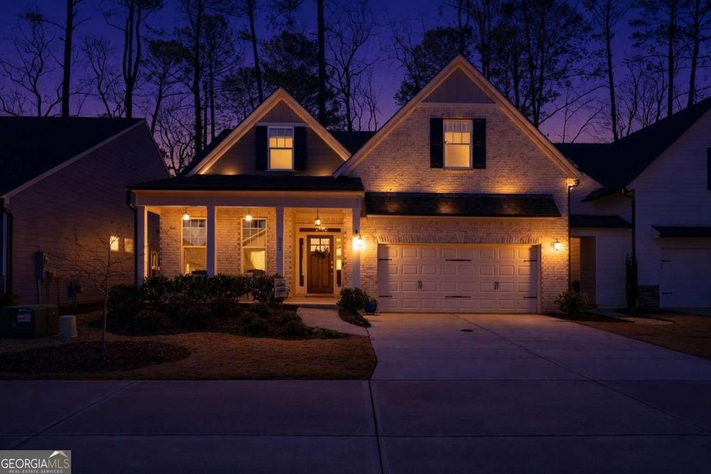 Photo of 912 Lucky Lane, Woodstock, GA 30188 (MLS # 10676922)