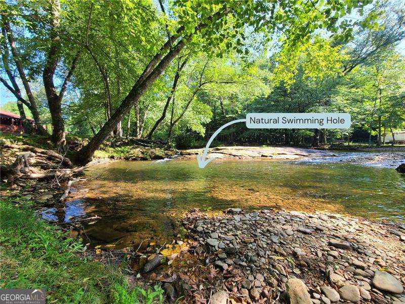 Blairsville, Georgia 30512, United States, 2 Bedrooms Bedrooms, ,2 BathroomsBathrooms,Residential,Active,120580