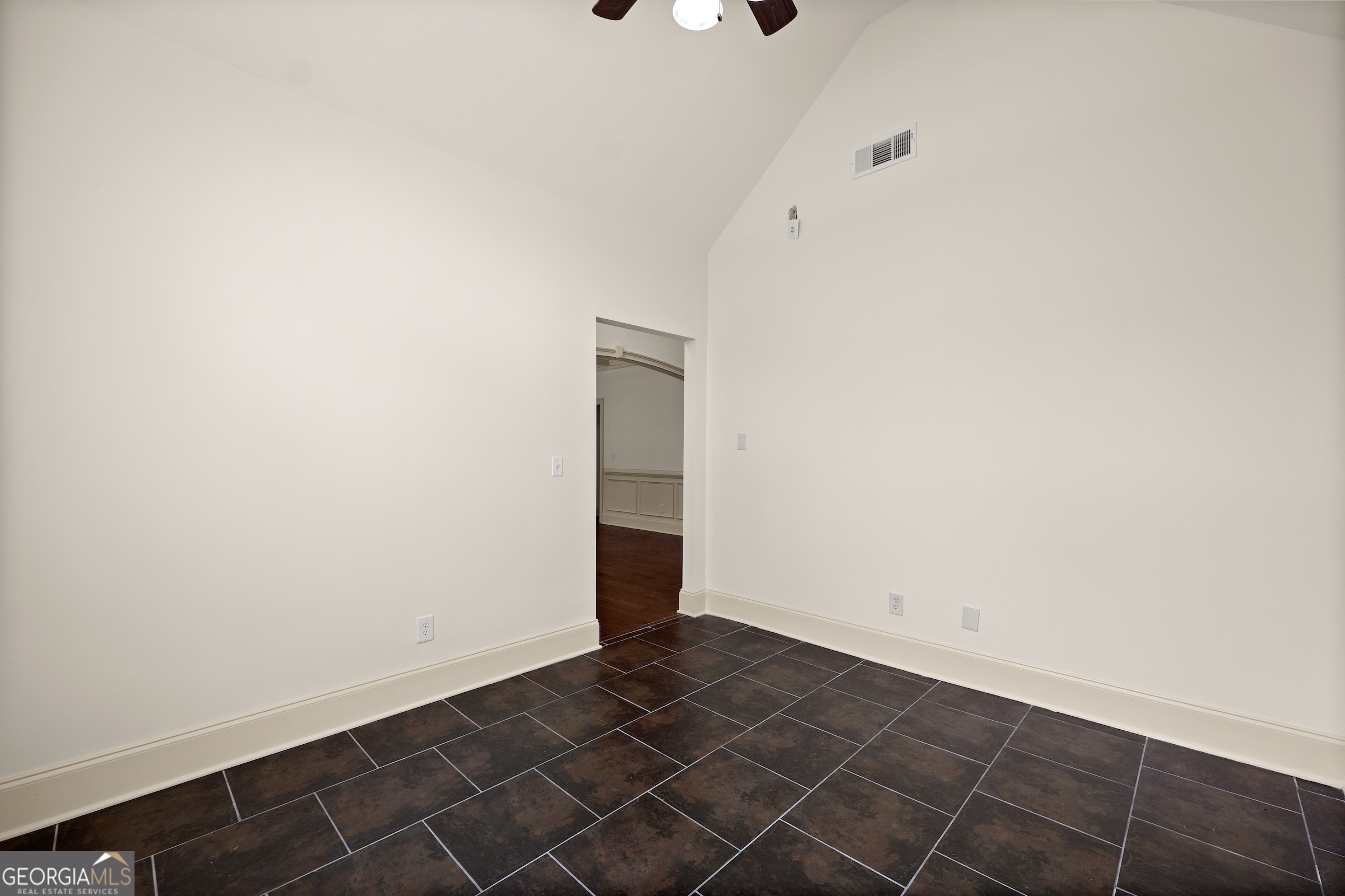 Cleveland, Georgia 30528, United States, ,Commercial,Active,18749