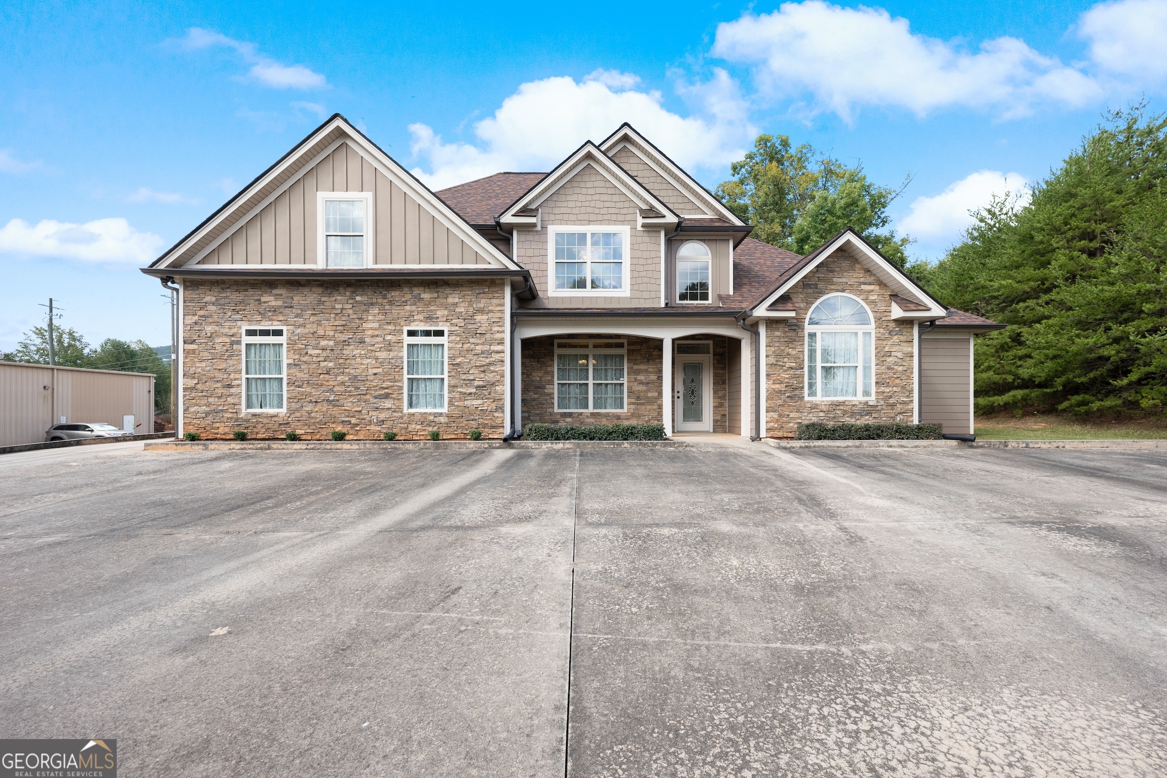 Cleveland, Georgia 30528, United States, ,Commercial,Active,18749