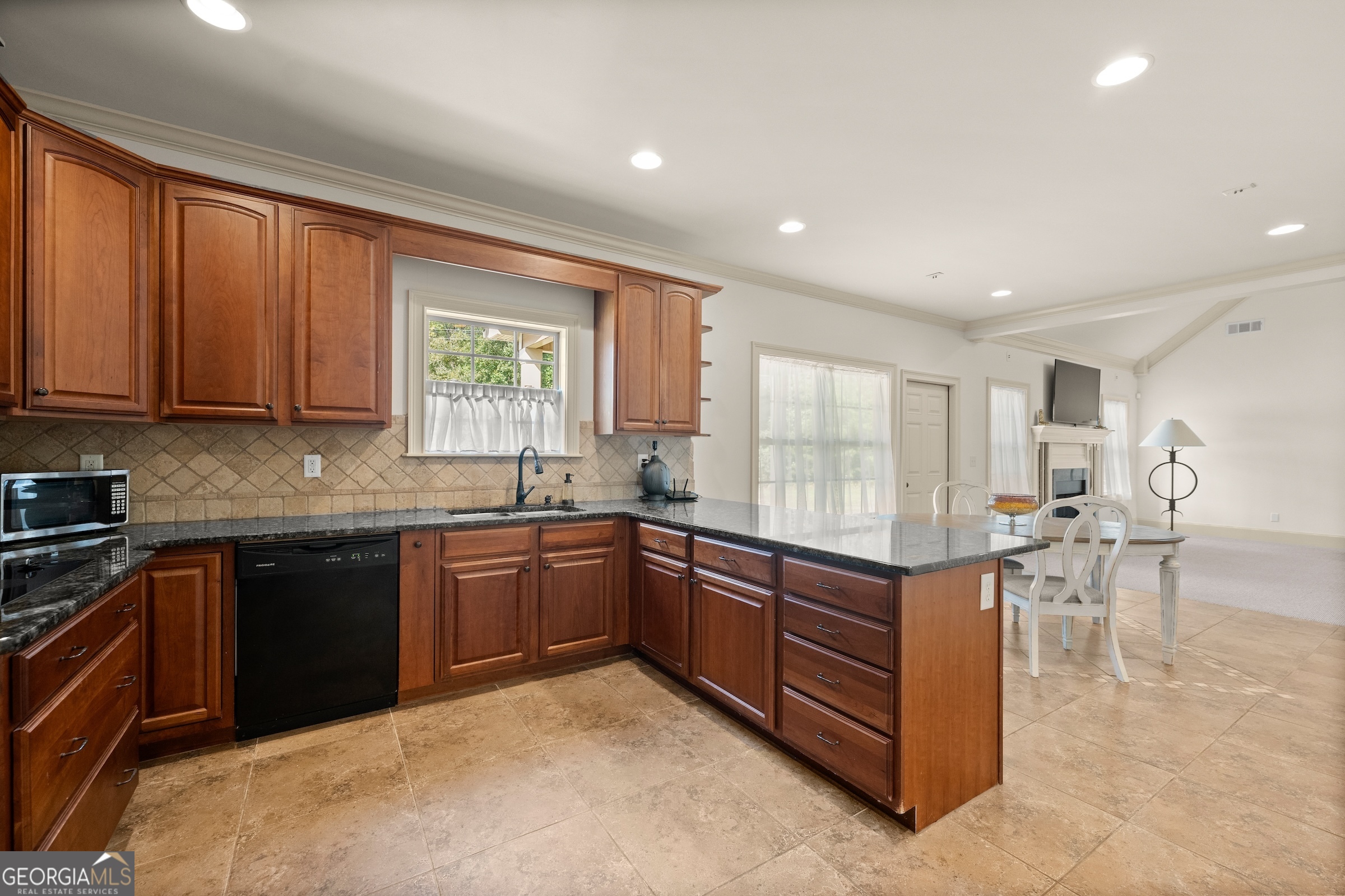 Cleveland, Georgia 30528, United States, ,Commercial,Active,18749