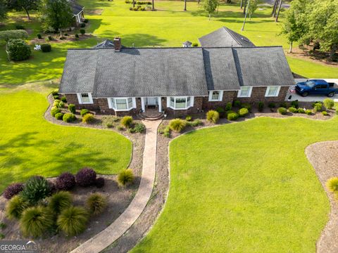 A home in Baxley