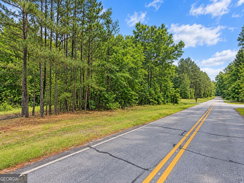 Photo of 3 Adcock Road, Newnan, GA 30263 (MLS # 10853983)
