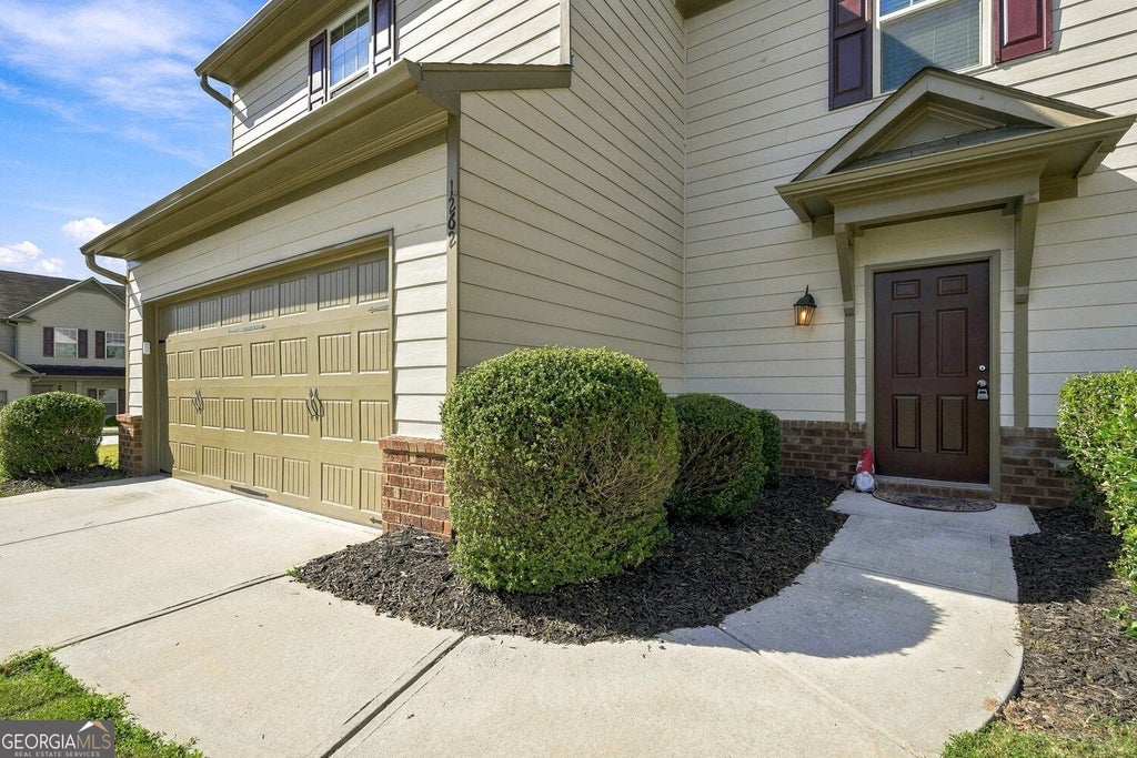 Photo of 1262 Walnut Creek Circle, Pendergrass, GA 30567 (MLS # 10876442)