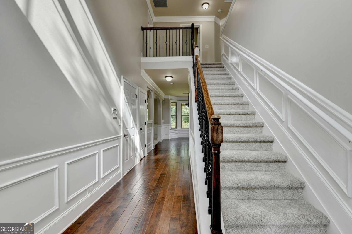 1466 Clarecastle LN