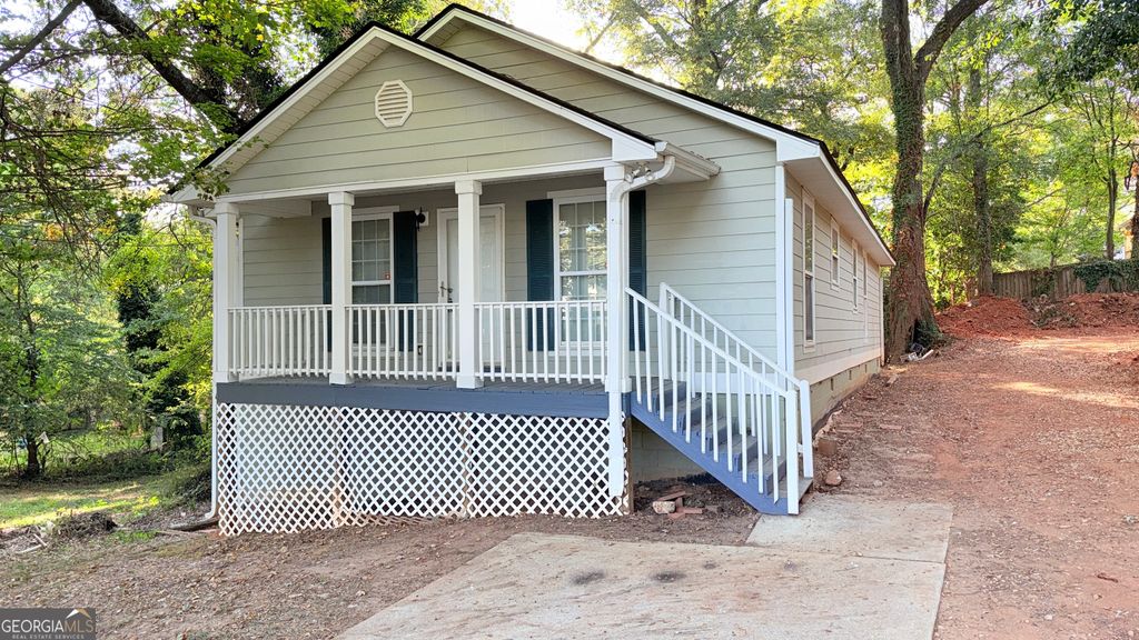 Photo of 1145 Booker Avenue SW, Atlanta, GA 30310 (MLS # 10764174)