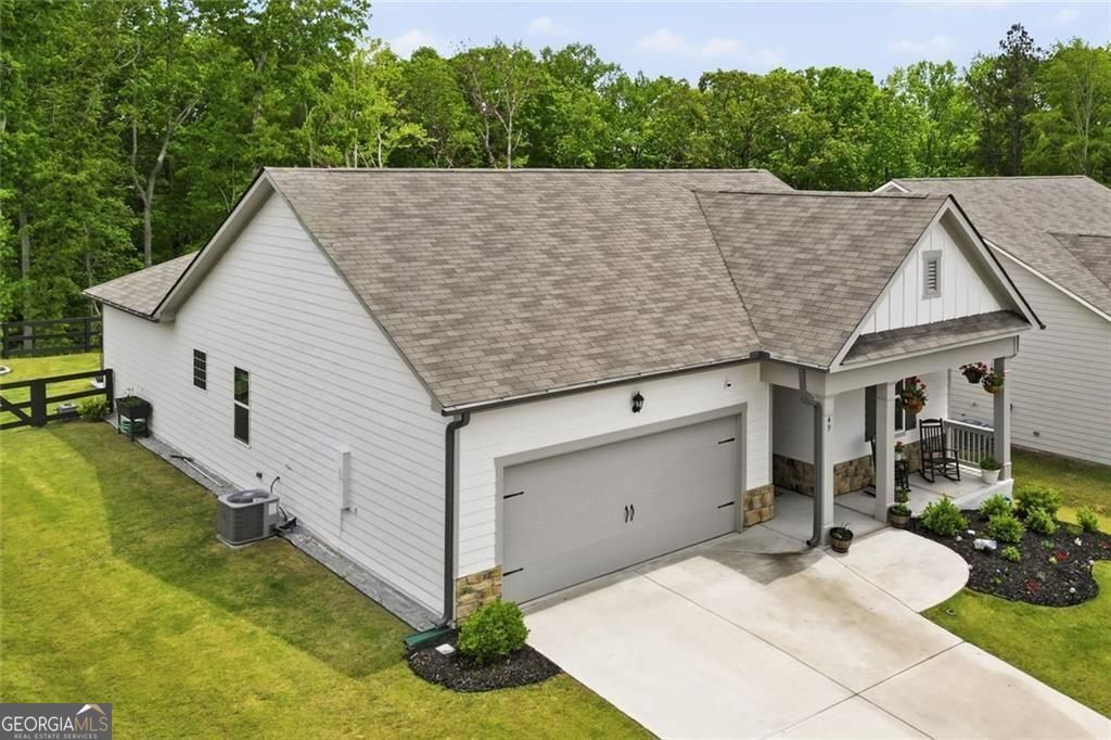 Photo of 49 Majestic Oak Circle, Dallas, GA 30132 (MLS # 10754997)