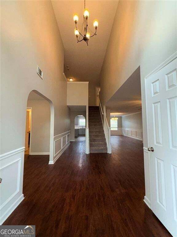 609 Vaughan DR