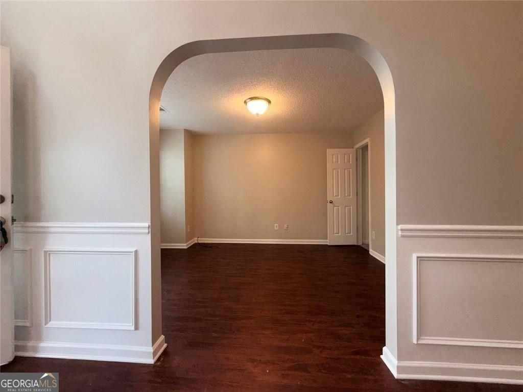 609 Vaughan DR