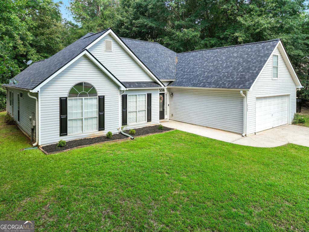 Photo of 420 Ray Way, Jenkinsburg, GA 30234 (MLS # 10810670)