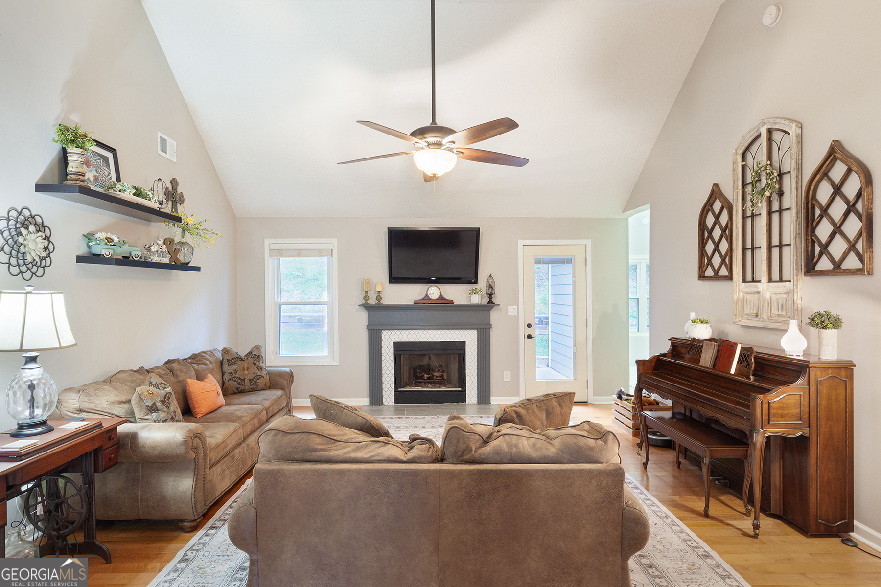 Lamplighter Ridge - Residential