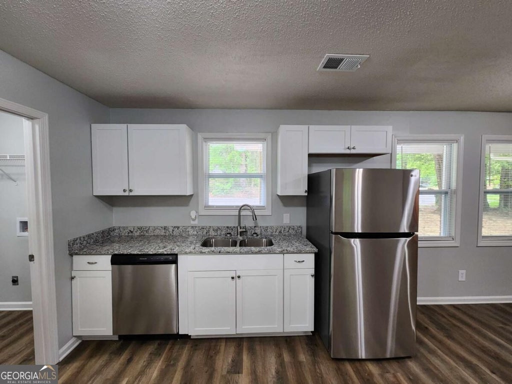Photo of 723 W Creek Circle, Monroe, GA 30655 (MLS # 10847020)