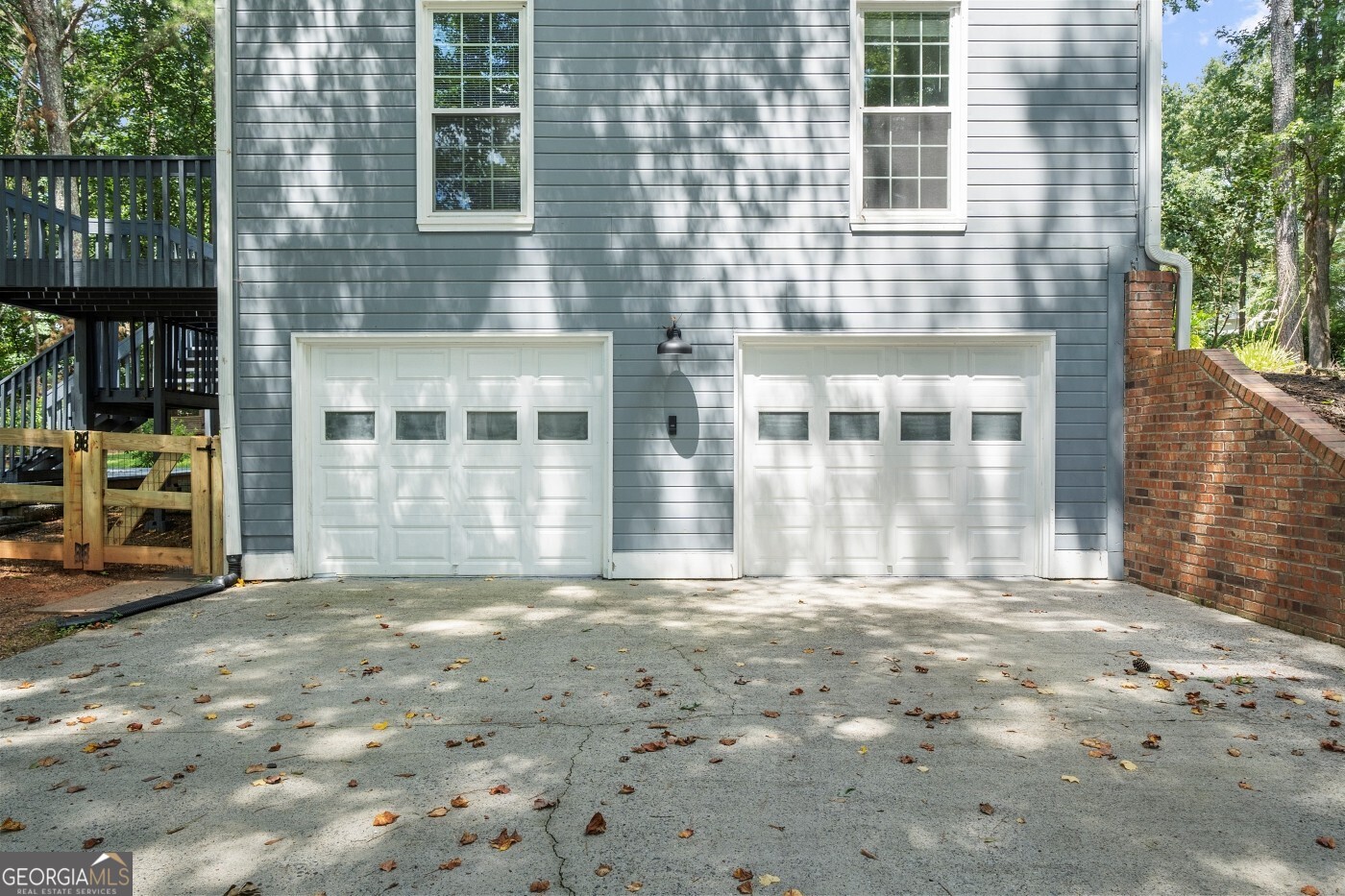 710 Melanie CT
