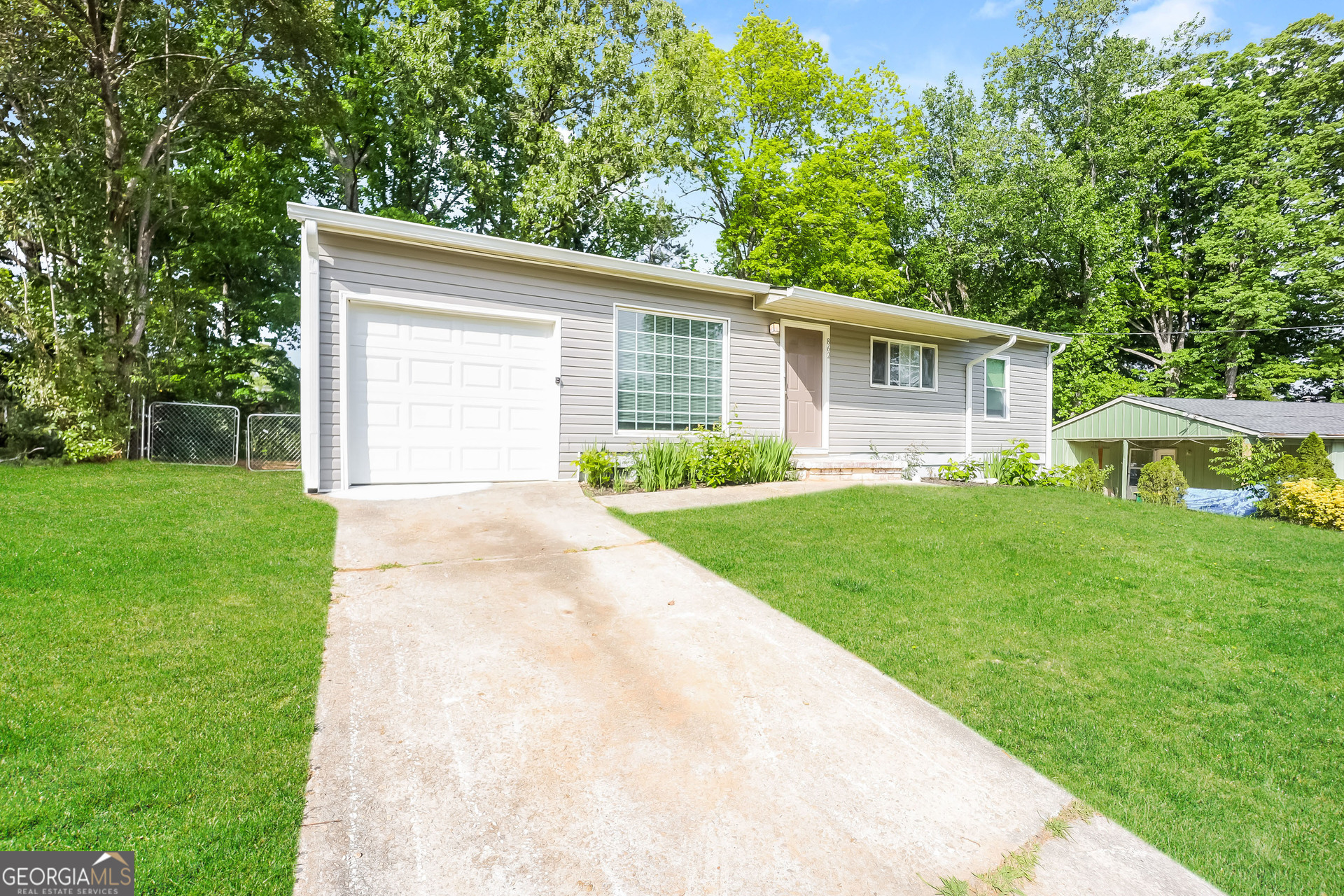 Mountain View Plaza - Residential Lease