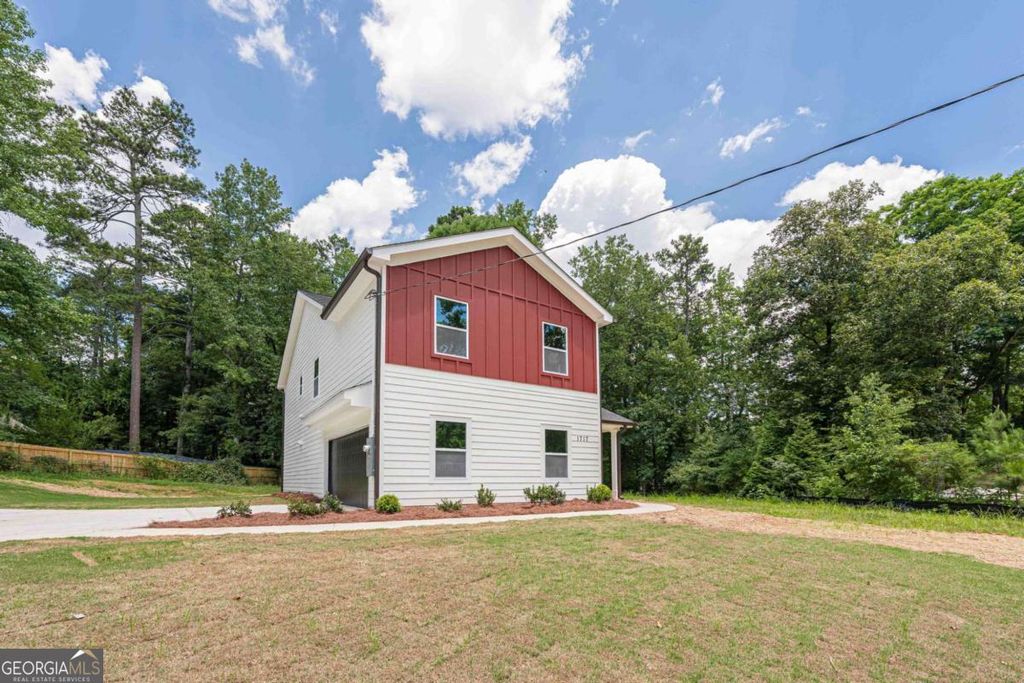 Photo of 1717 Hilton Ridge Court, Lithonia, GA 30058 (MLS # 10803600)