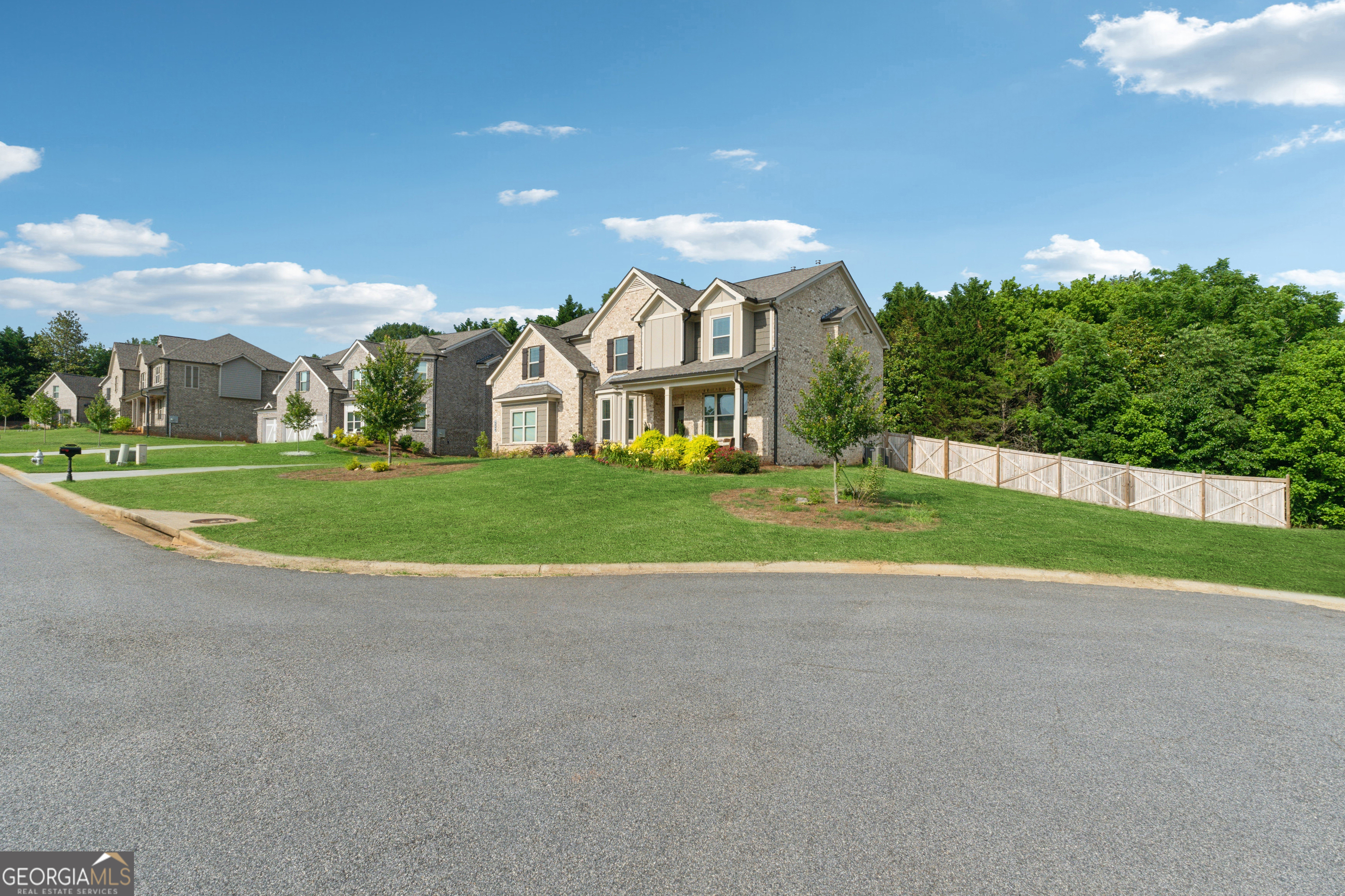 4090 Sierra Knolls CT