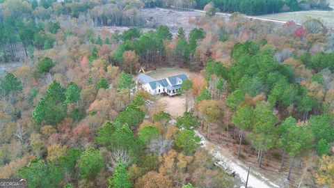 A home in Cochran