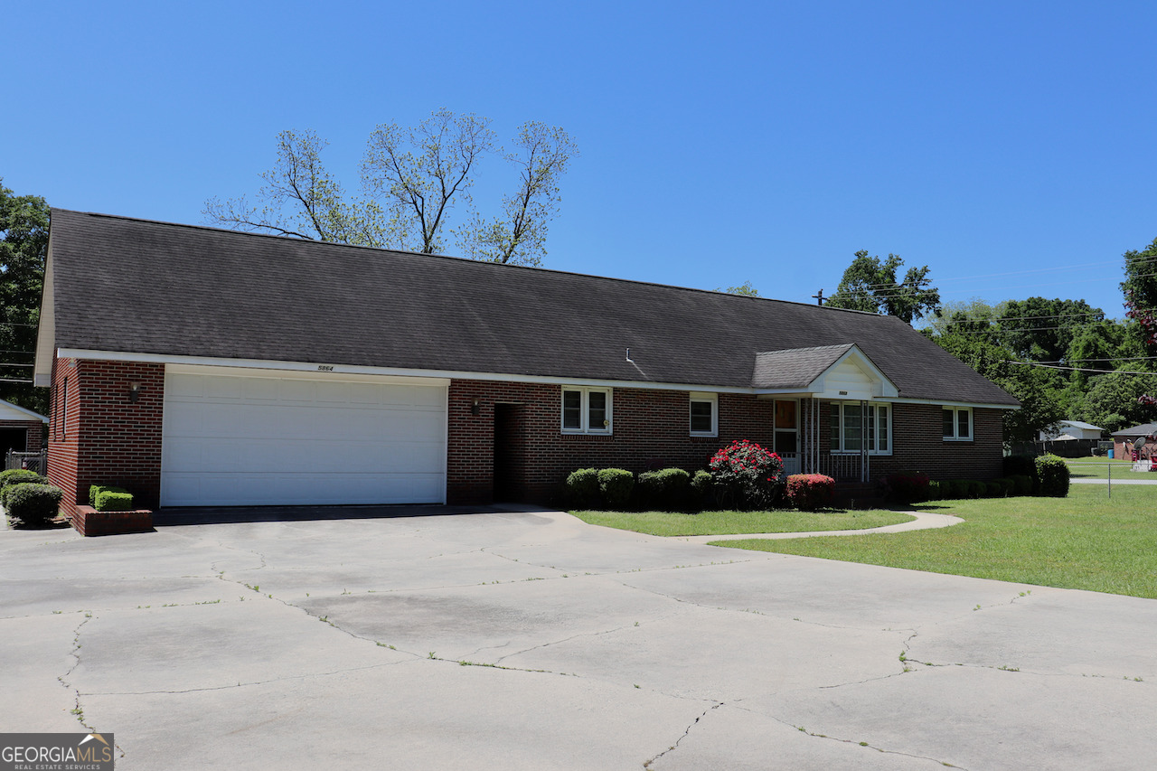 5864 Porterfield CIR