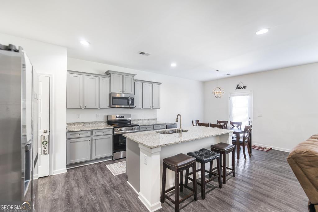 Old Stone Crossing - Residential