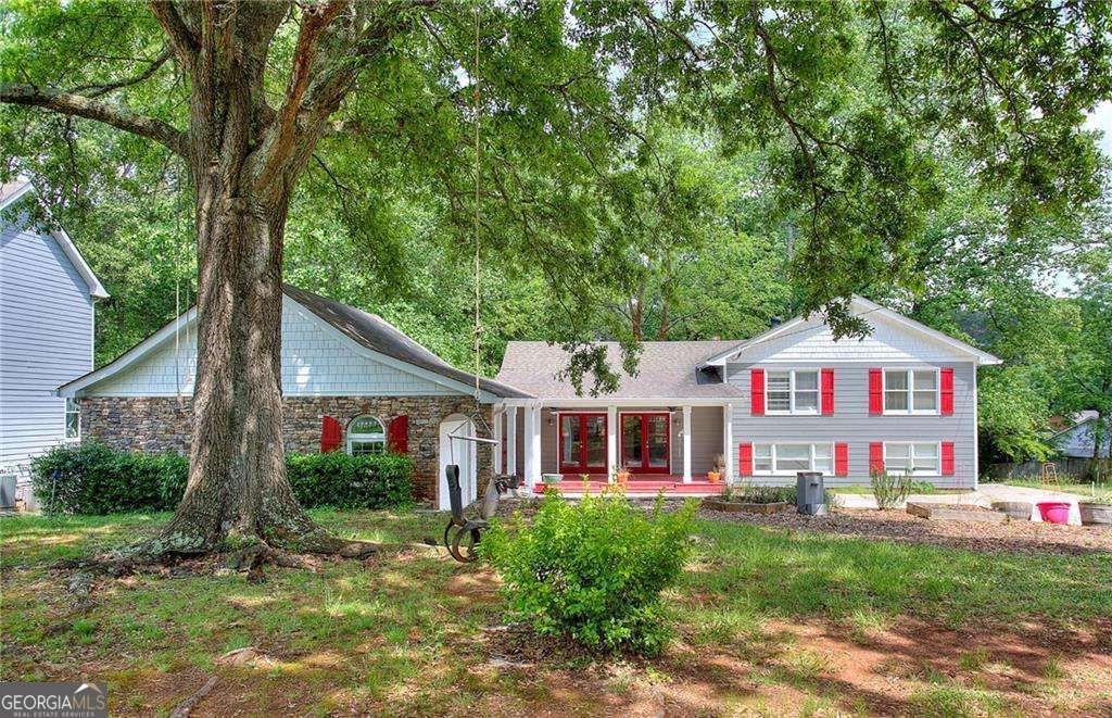 Photo of 2067 Brockett Road, Tucker, GA 30084 (MLS # 10688374)