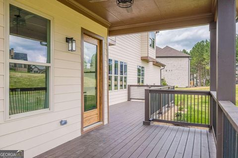 A home in Dacula