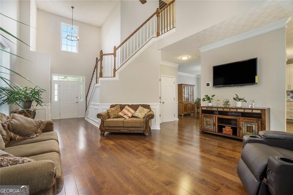 304 Highland CT