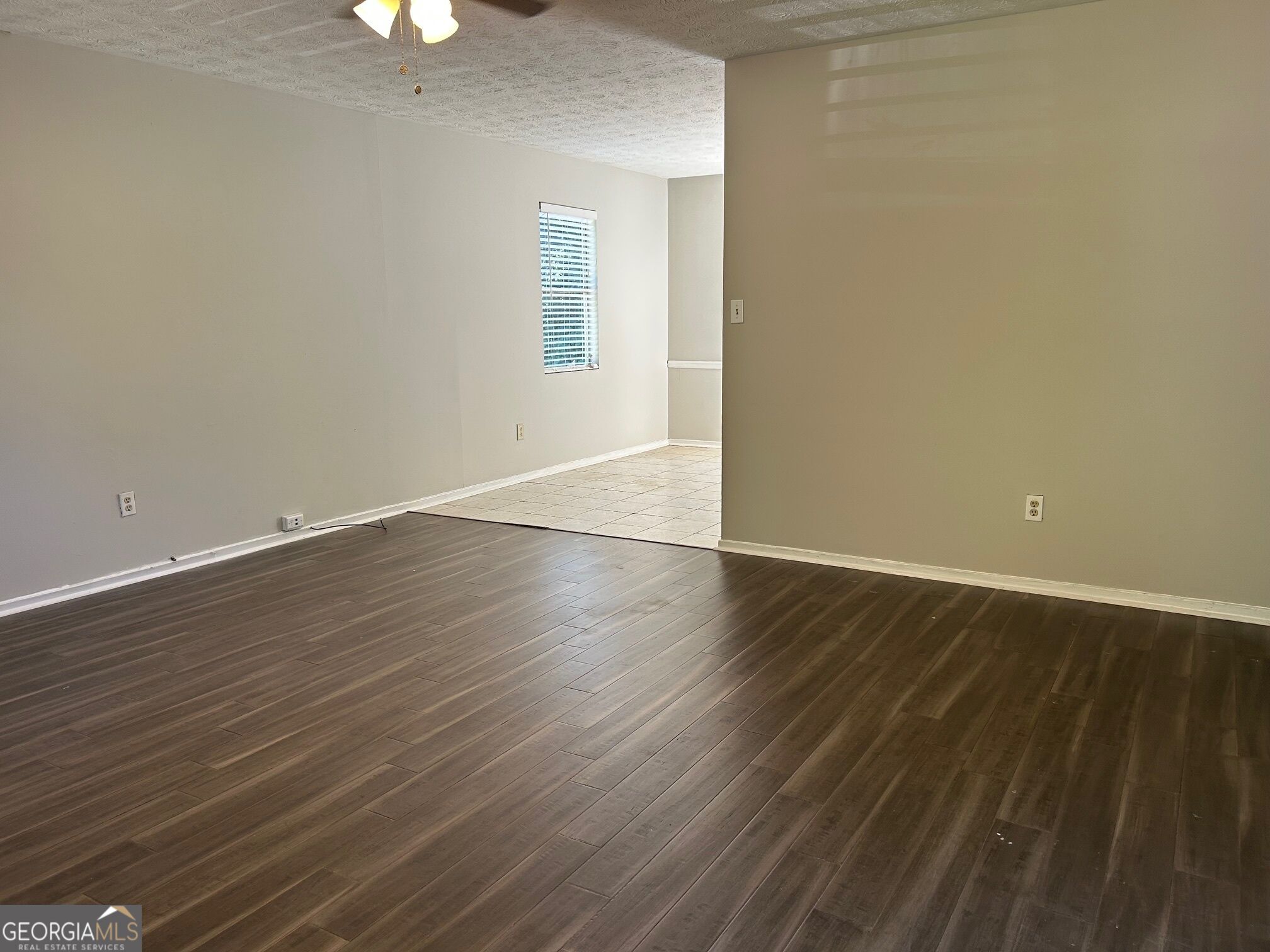 1292 Crystal Lake RD