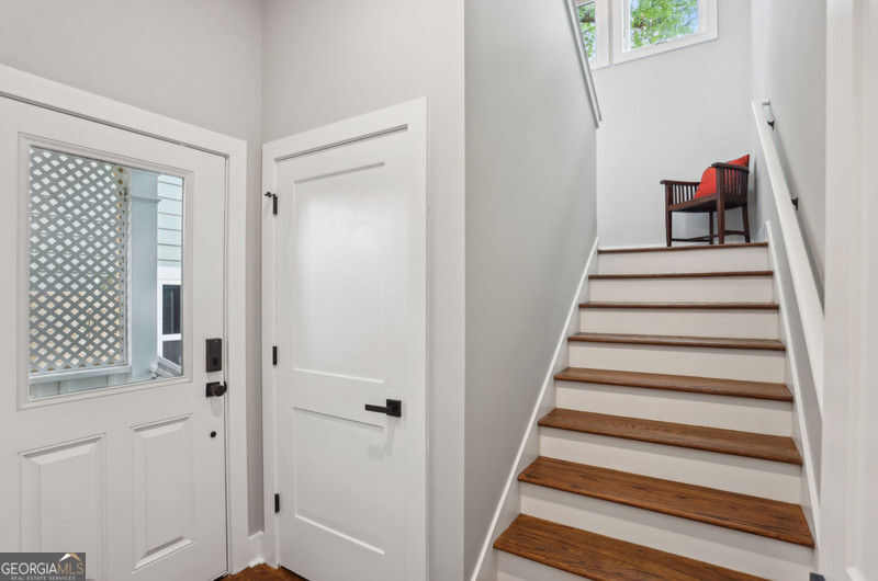 Atlanta, Georgia 30307, United States, 3 Bedrooms Bedrooms, ,2 BathroomsBathrooms,Residential,Active,126574