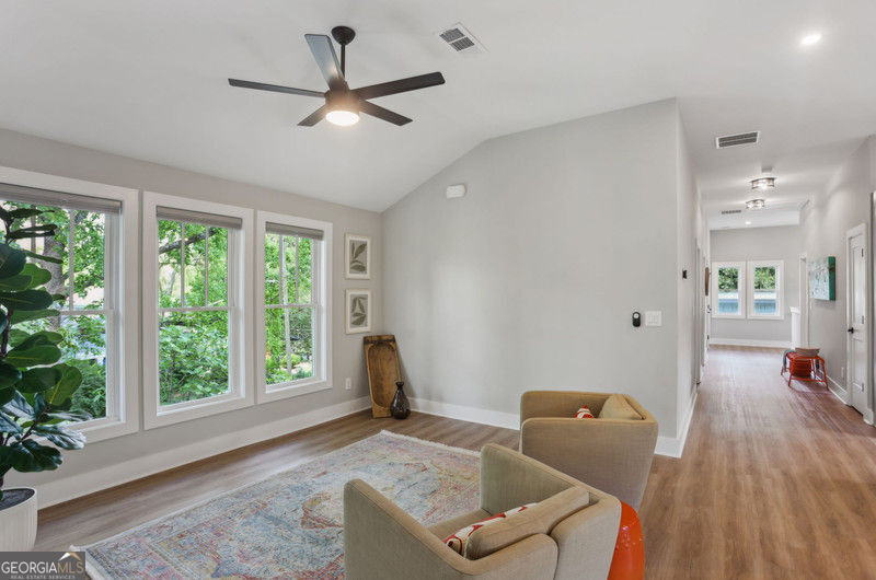 Atlanta, Georgia 30307, United States, 3 Bedrooms Bedrooms, ,2 BathroomsBathrooms,Residential,Active,126574