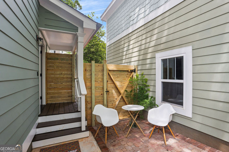 Atlanta, Georgia 30307, United States, 3 Bedrooms Bedrooms, ,2 BathroomsBathrooms,Residential,Active,126574