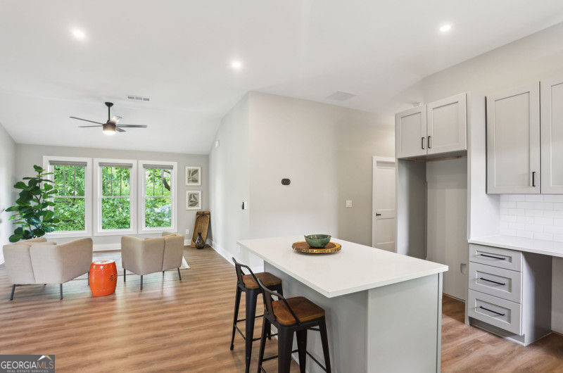 Atlanta, Georgia 30307, United States, 3 Bedrooms Bedrooms, ,2 BathroomsBathrooms,Residential,Active,126574