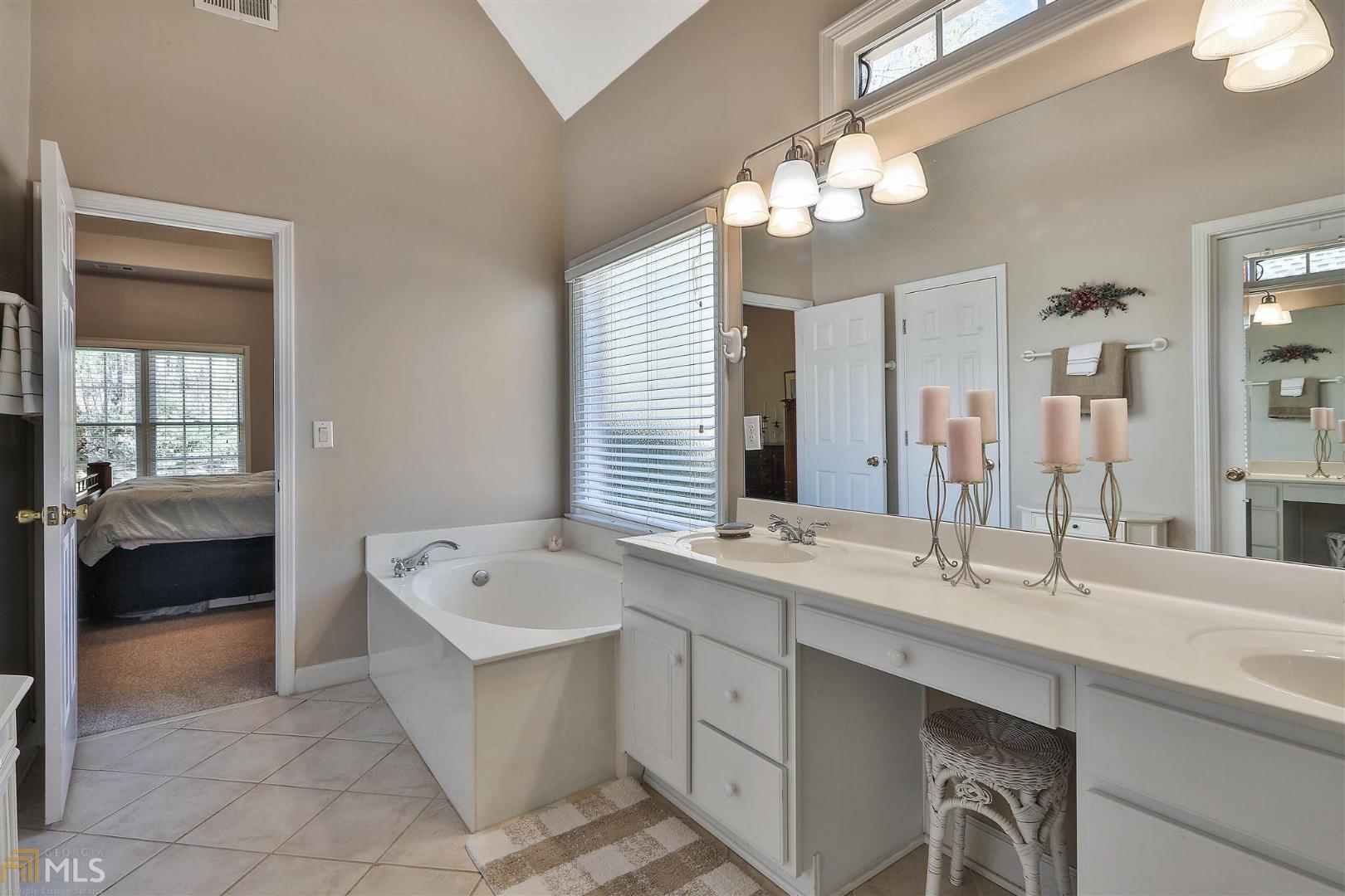 Larkins Landing - Residential