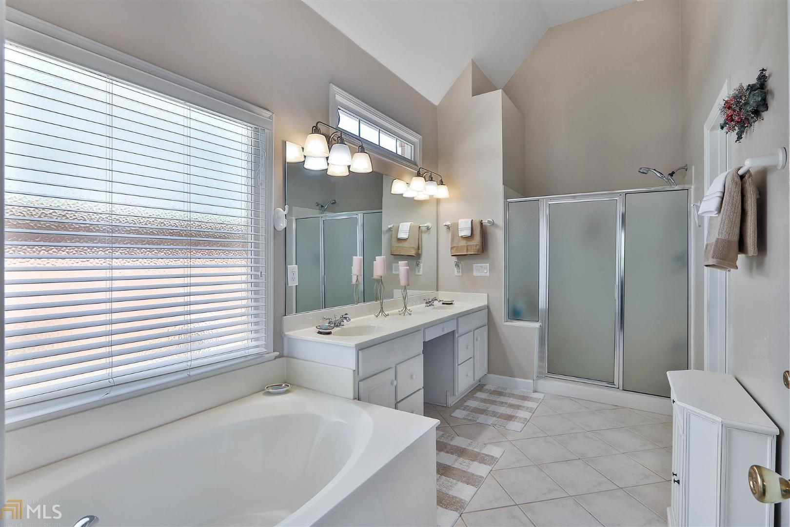 Larkins Landing - Residential
