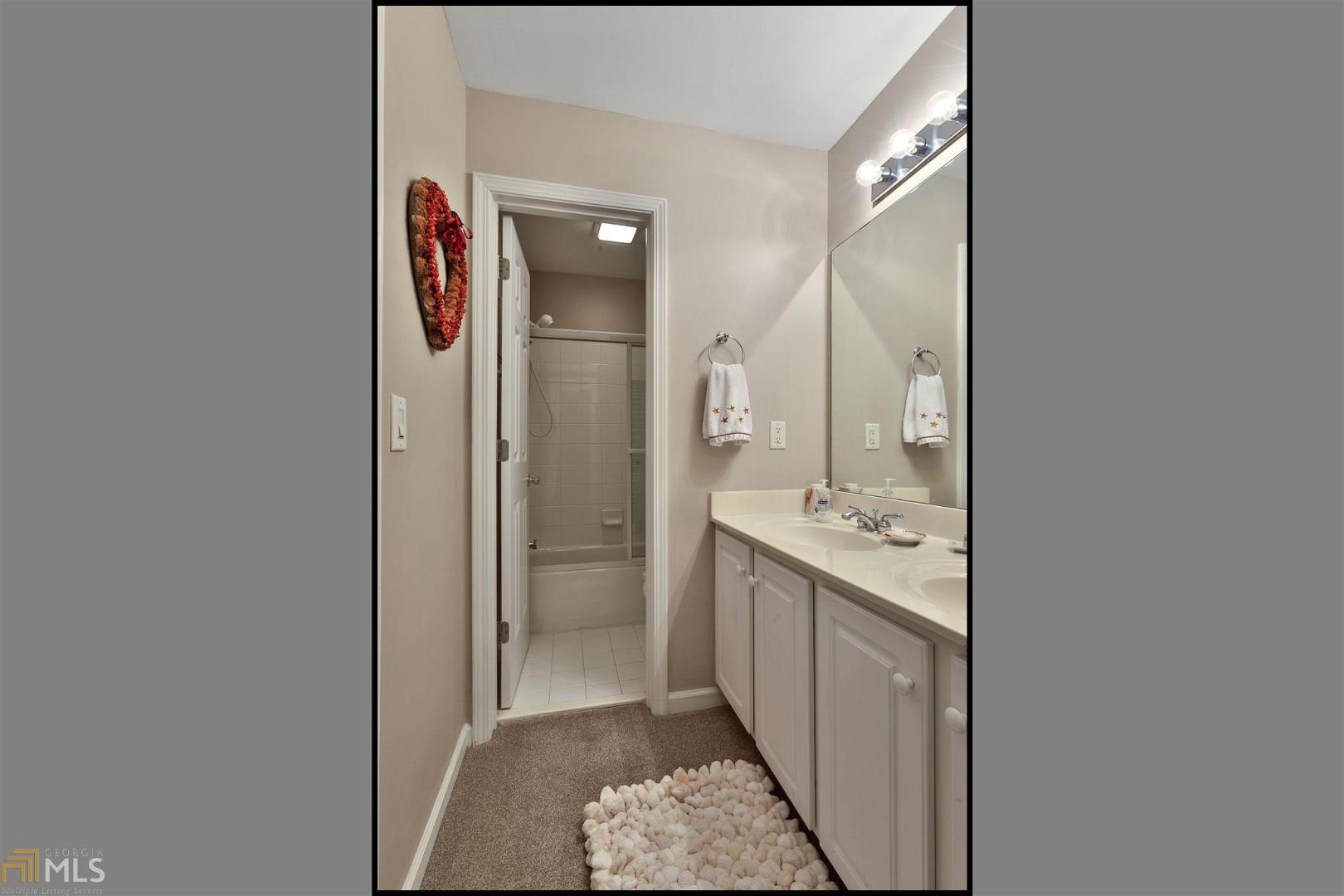 Larkins Landing - Residential